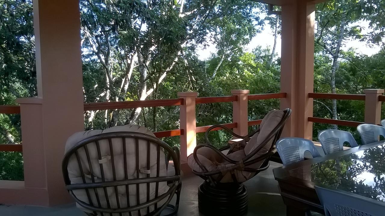 Villa Cayo ซานอิกนาซิโอ ภายนอก รูปภาพ